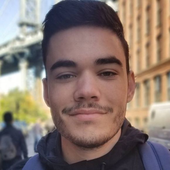 Profile Picture of Matthew Kolokousis (@m_kolokousis) on Poshmark