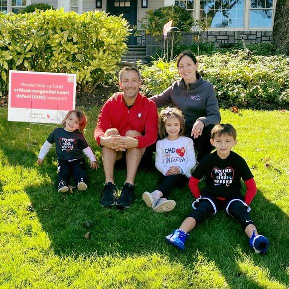 Profile Picture of Danielle Visvader pradas (@dmvisvader) on Poshmark