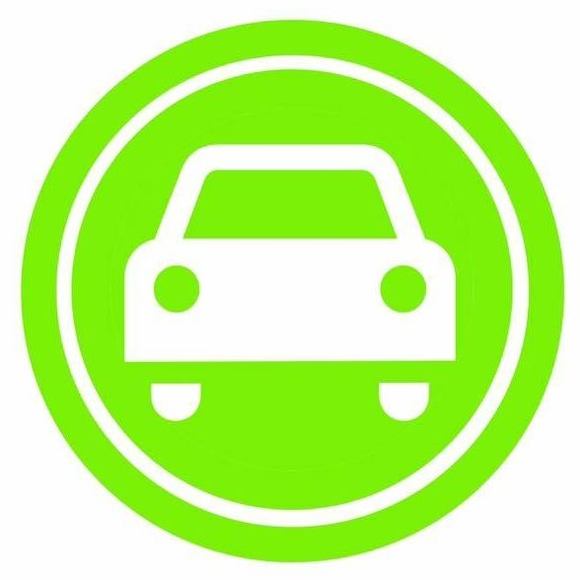 Profile Picture of Suzy Vogenthaler (@sloozey) on Poshmark