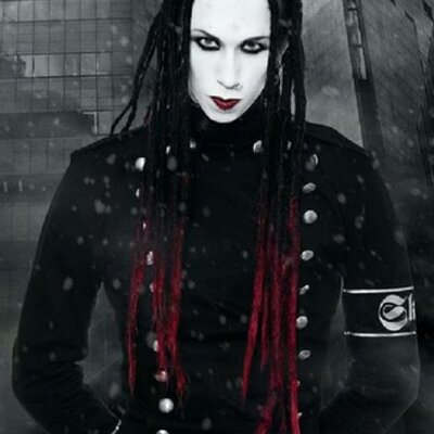 Profile Picture of Trevor Adrian (@lovesginevra) on Twitter