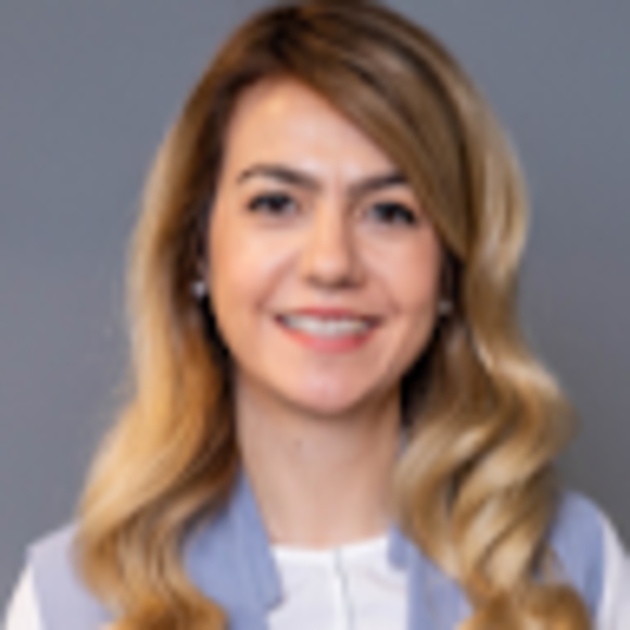 Profile Picture of Burçin Özen (@ozenburcin8) on Poshmark