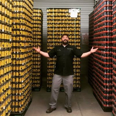 Profile Picture of Chad (@BigGroveChad) on Twitter