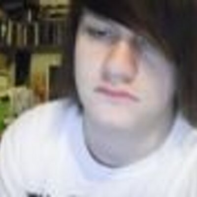 Profile Picture of Emilio (@EdPatchell) on Twitter