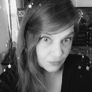 Profile Picture of Elizabeth Ridge (@baridge80) on Myspace