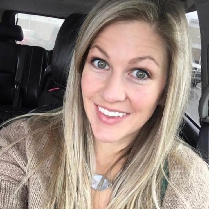 Profile Picture of janet.proudmom (@janet.proudmom) on Tiktok