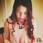 Profile Picture of Lucia Crespo (@LuciaCrespoLC) on Youtube