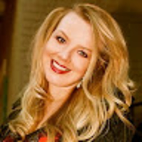 Profile Picture of Makayla Telfer (@makaylastyle) on Poshmark