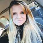 Profile Picture of vicki vaughn (@vickileevaughn) on Instagram