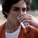 Profile Picture of SAVE ME BARRY (@robertseyelashes) on Instagram