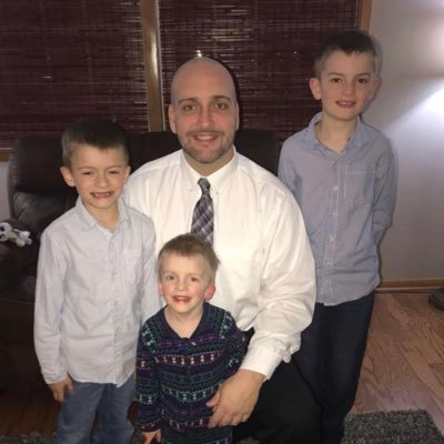 Chris Wardlow - Twitter Profile Picture of Chris Wardlow (@thefan922) on Twitter