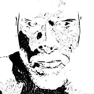 Profile Picture of R Weaver (@kingoflakemoor) on Twitter