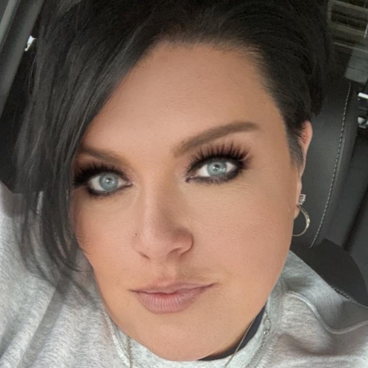 Profile Picture of Jennifer Doetker Jon (@@jennerjones91) on Tiktok