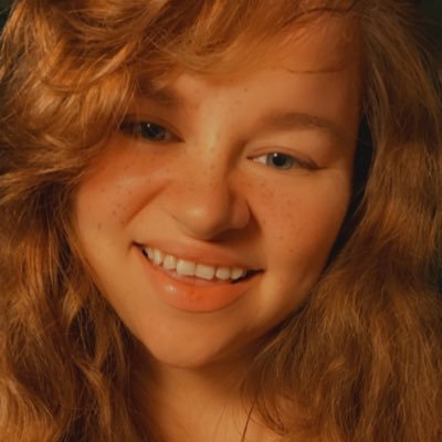 Profile Picture of Jessie Walker (@sun_walkers_) on Twitter