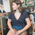 Profile Picture of Danielle Foster (@daniellemakesthingz) on Instagram