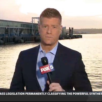 Profile Picture of Jason Sloss (@JasonSlossFOX5) on Twitter