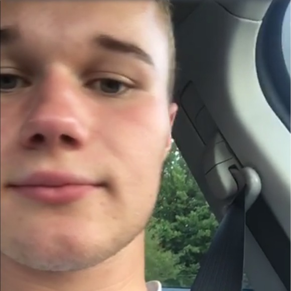 Profile Picture of Andrew Norberg (@andrewnorberg) on Poshmark