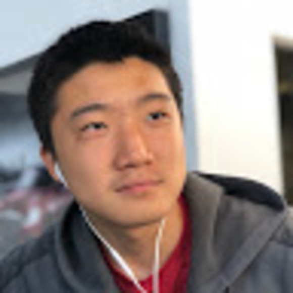 Profile Picture of Andrew Baang (@andrewbaang213) on Poshmark