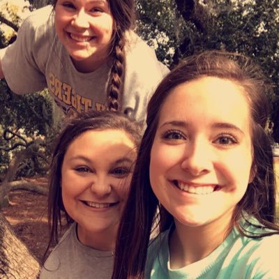 Profile Picture of Amber McGrath (@a_mcgrath17) on Twitter