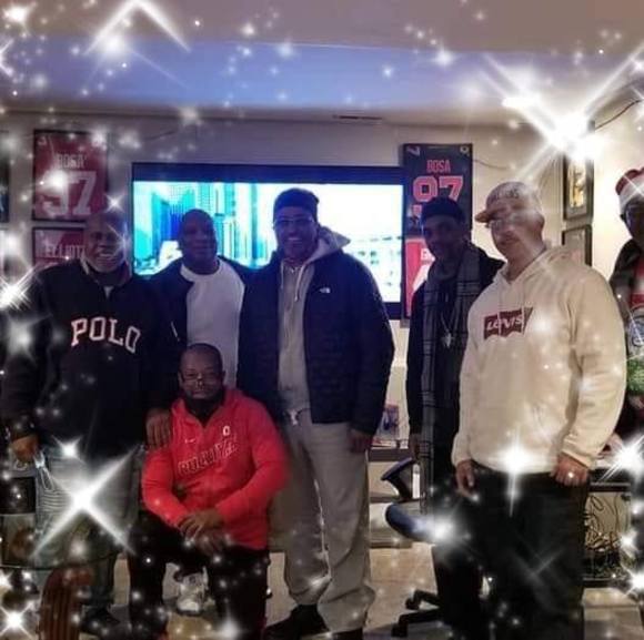 Profile Picture of Superfly Superfly (@fly313) on Poshmark