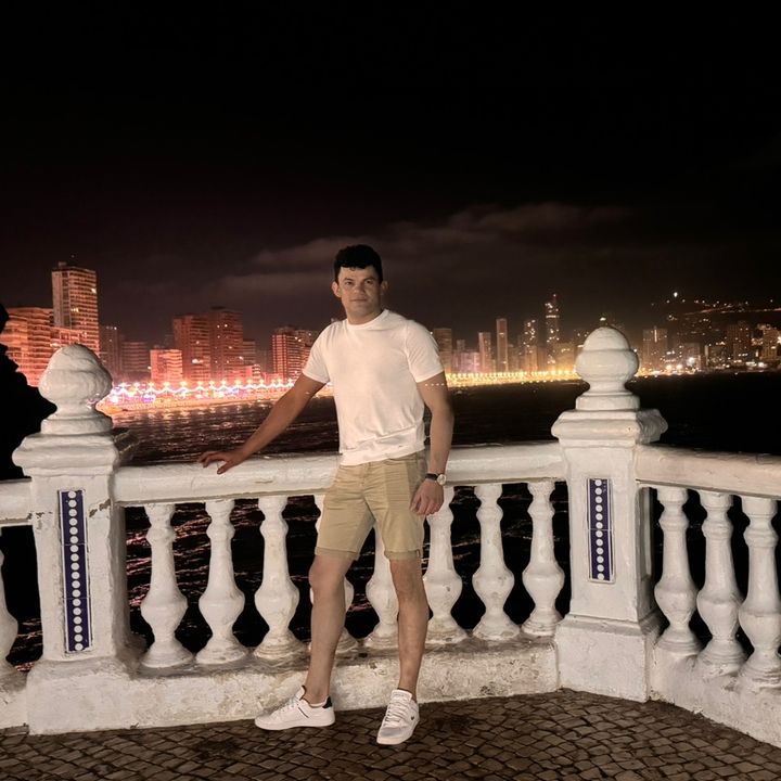 Profile Picture of Rainzvictor96🇵🇾🇦🇷🇪🇸 (@victorcrainz) on Tiktok