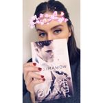 Profile Picture of 𝐂𝐡𝐥𝐨𝐞 (@chloe_readsbooks) on Instagram