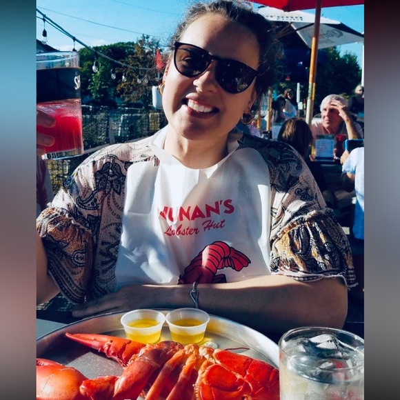 Taylor Cerrone - Poshmark Profile Picture of Taylor Cerrone (@tweekso5) on Poshmark