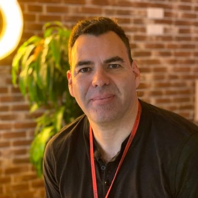 Profile Picture of Victor Adsuar (@VictorAdsuar) on Twitter