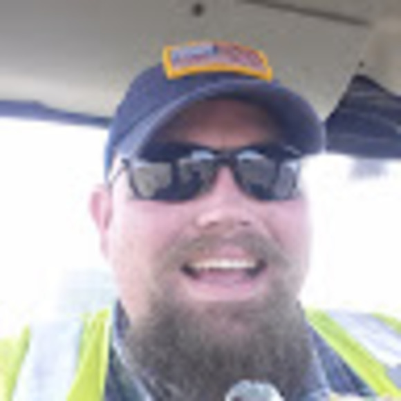 Profile Picture of Jon Shannon (@jonshannon981) on Poshmark