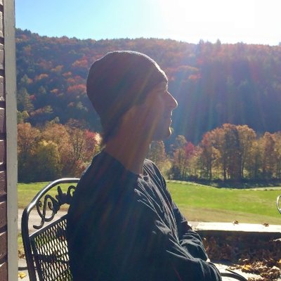 Profile Picture of Raymond Pendleton (@21raybaybay) on Twitter