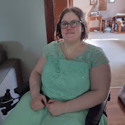 Profile Picture of Kayla Barnes (@kaylabarnes) on Youtube