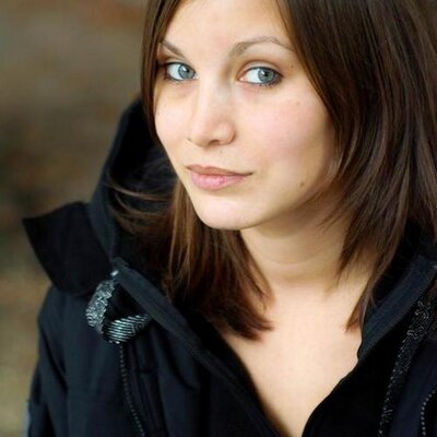 Profile Picture of SusanneJamieBayliss (@SusanneJames) on Twitter