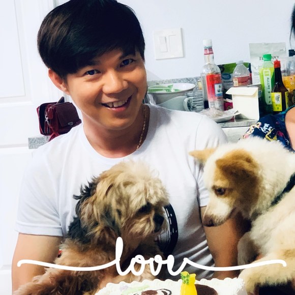 Profile Picture of Anh Luu (@dudes8785) on Poshmark