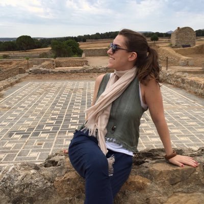 Profile Picture of Claudia Mena Ruf (@claumename) on Twitter