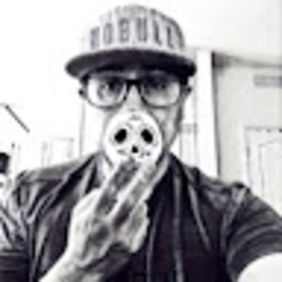 Profile Picture of Ivan Plascencia (@icpe0516) on Poshmark