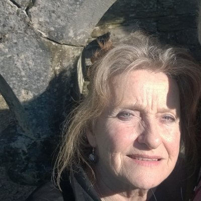 Profile Picture of Loretta WATSON  ⚫️  💙BLM  ☘️ (@lottythegirl) on Twitter