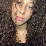 Profile Picture of 𝐴𝑛𝑎𝑦ℎ𝑎•𝑛𝑎𝑜𝑚𝑖 (@curlyblog_) on Instagram