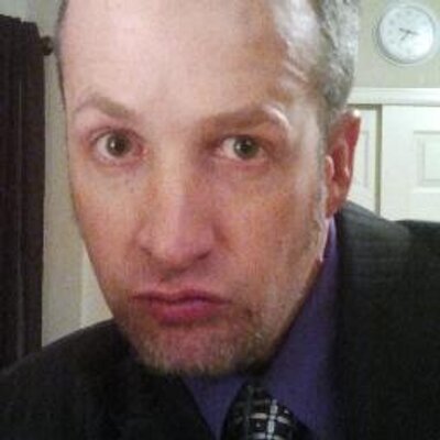 Profile Picture of Andrew Poulson (@andrewepoulson) on Twitter