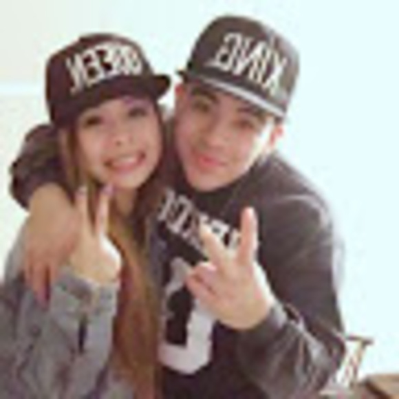 Profile Picture of Jose Pacas (@pacasnicole2323) on Poshmark