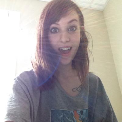 Profile Picture of Elizabeth Martin (@MuggleTheWaters) on Twitter