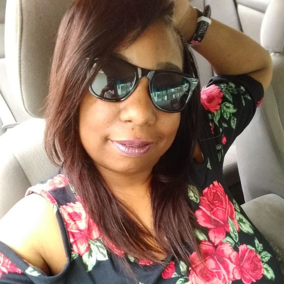 Profile Picture of Aunetia chuntell Maritn (@shuntellmartin) on Poshmark