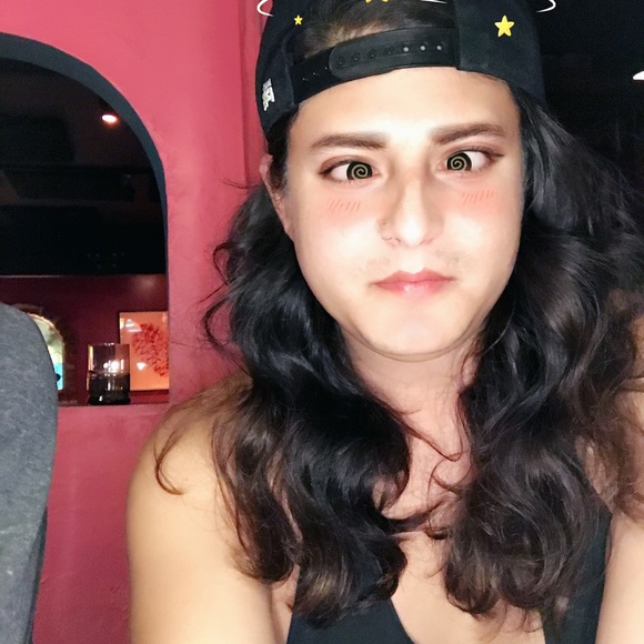 Profile Picture of Steven Martinez (@stevendudc) on Poshmark