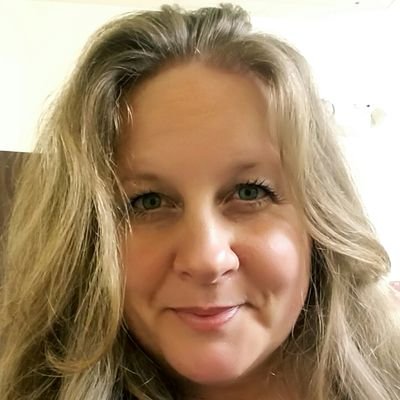 Profile Picture of Cynthia Kirby (@cyd1971) on Twitter