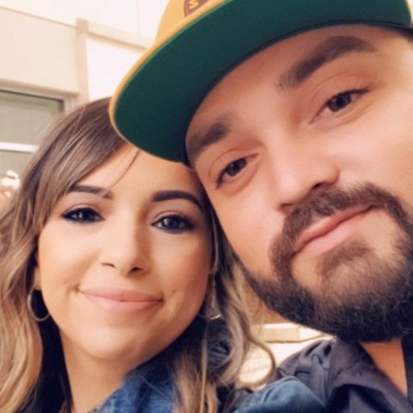 Profile Picture of Lizeth Gonzalez (@lizethgonzal215) on Poshmark