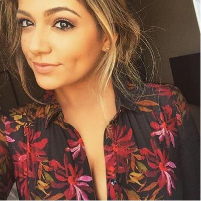 Profile Picture of Bethany Mota (@motafam5eva) on Twitter