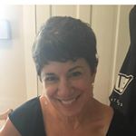 Profile Picture of Lynne Archambault Maloney (@lynnearchmaloney) on Instagram