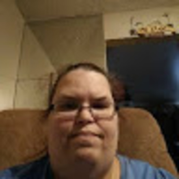 Profile Picture of Christy Todora (@todora18) on Poshmark