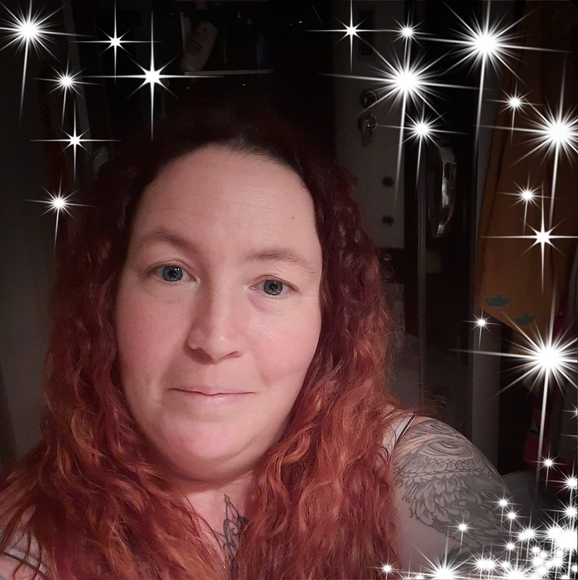 Profile Picture of Mélanie Lapointe (@melanie1051) on Poshmark