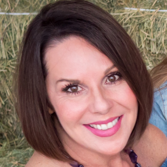 Profile Picture of Karen Argo (@skyprincesss) on Poshmark