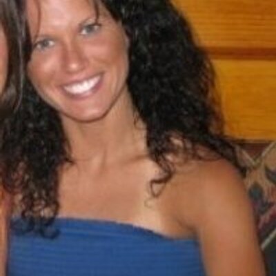 Profile Picture of Kelly Olszewski (@@all4brett) on Twitter