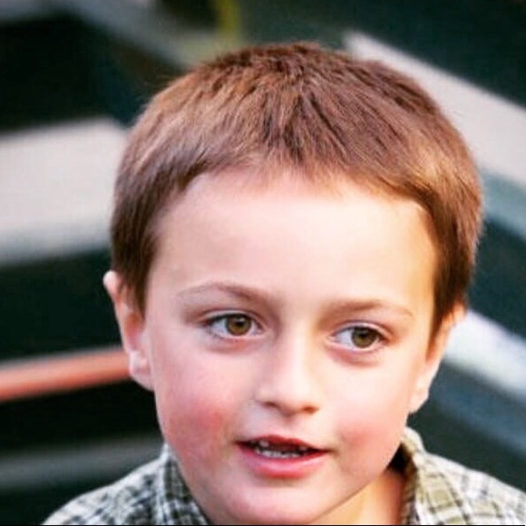 Profile Picture of Levi Seiler (@lil1levi) on Poshmark